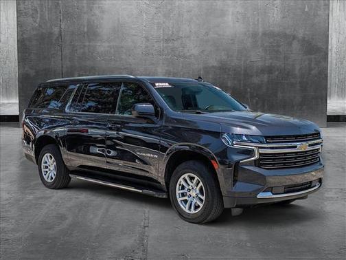 2023 Chevrolet Suburban LT