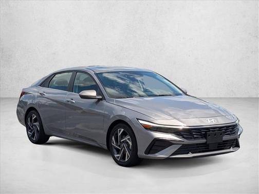 Fluid Metal 2025 Hyundai ELANTRA Limited