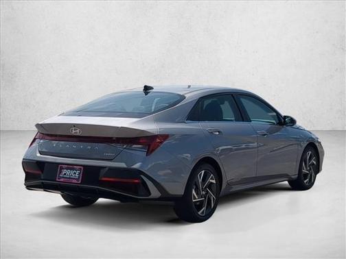 Fluid Metal 2025 Hyundai ELANTRA Limited
