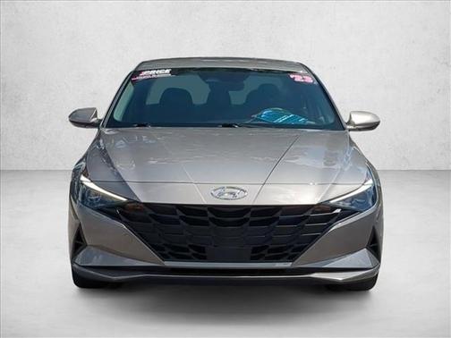 Fluid Metal 2023 Hyundai ELANTRA SEL