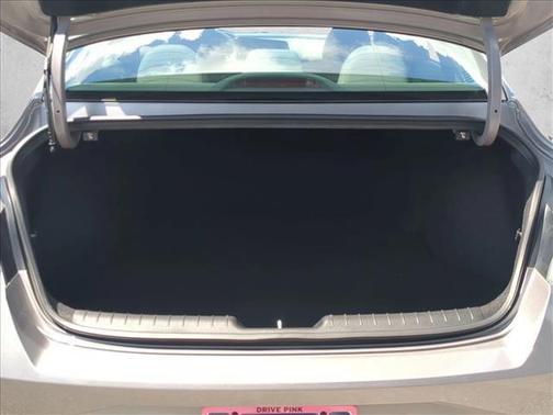 Fluid Metal 2023 Hyundai ELANTRA SEL