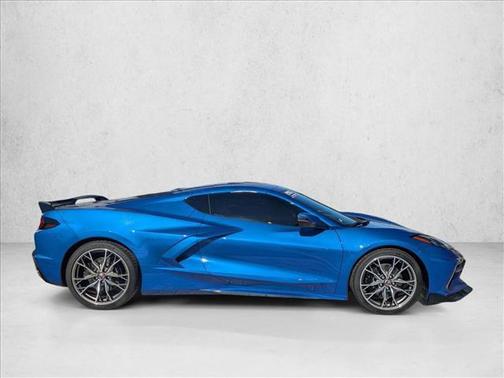 2022 Chevrolet Corvette Stingray w/2LT