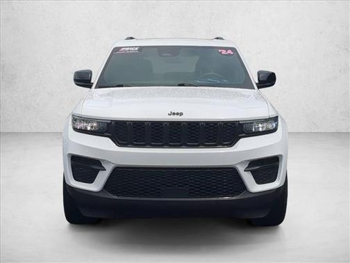 Bright White Clearcoat 2024 Jeep Grand Cherokee Altitude