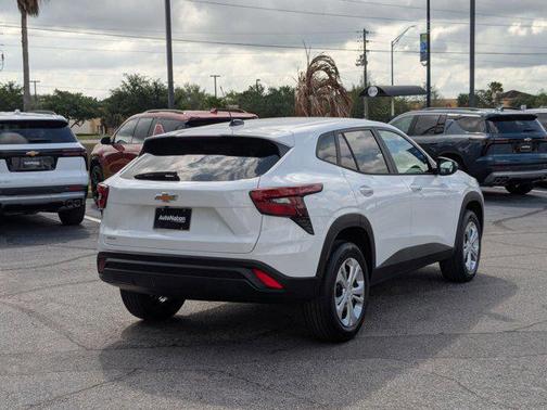 Summit White 2026 Chevrolet Trax LS