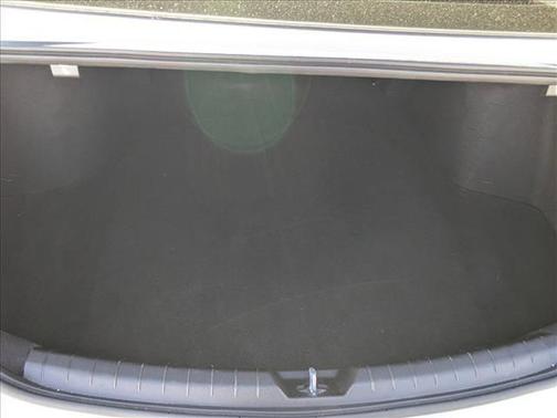 Glacial White Pearl 2024 Kia K5 GT