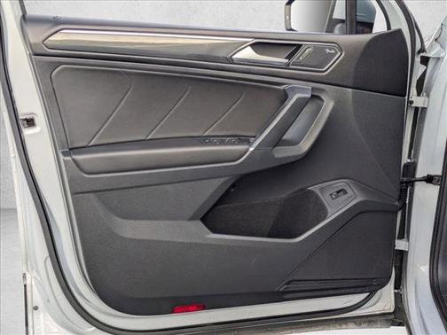 2018 Volkswagen Tiguan 2.0T SEL