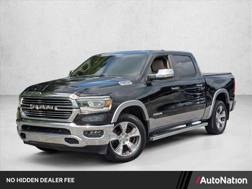 Diamond Black Crystal Pearlcoat 2020 RAM 1500 Laramie