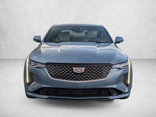 2023 Cadillac CT4 Luxury