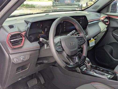 Mosaic Black Metallic 2026 Chevrolet Trailblazer RS