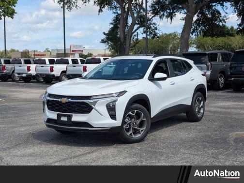 Summit White 2026 Chevrolet Trax LT