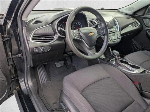 2022 Chevrolet Malibu FWD RS