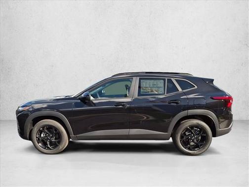 Mosaic Black Metallic 2026 Chevrolet Trax LT