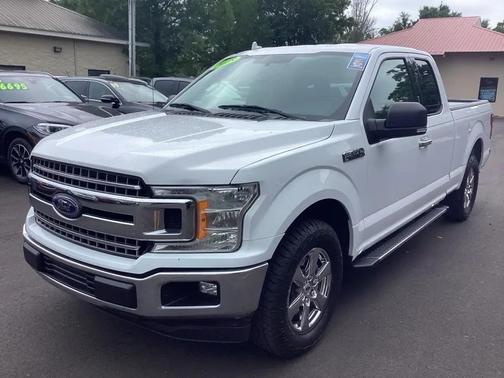 Oxford White 2018 Ford F-150 XLT