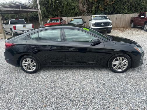 2020 Hyundai ELANTRA Limited