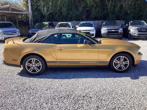 2010 Ford Mustang Premium
