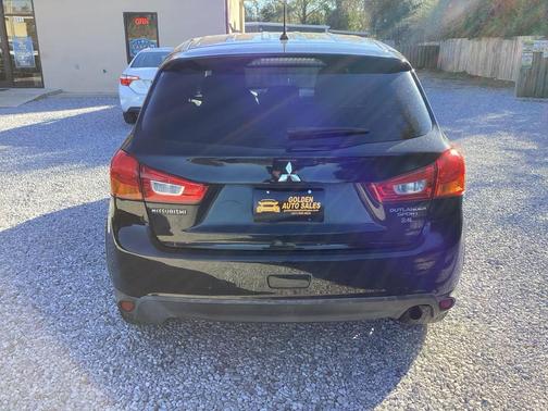 2016 Mitsubishi Outlander Sport 2.4 ES