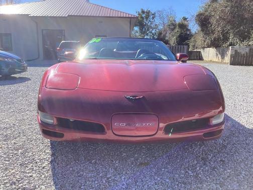 2004 Chevrolet Corvette Base