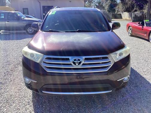2012 Toyota Highlander SE