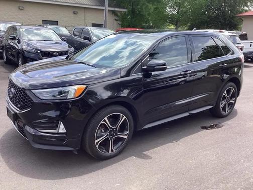 Agate Black 2020 Ford Edge ST