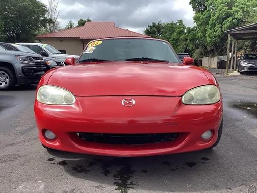 RED 2003 Mazda MX-5 Miata Base
