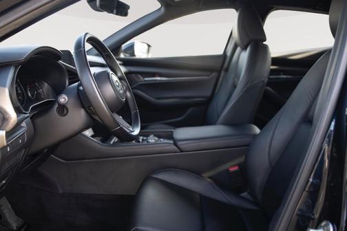 2022 Mazda Mazda3 FWD w/Select Package