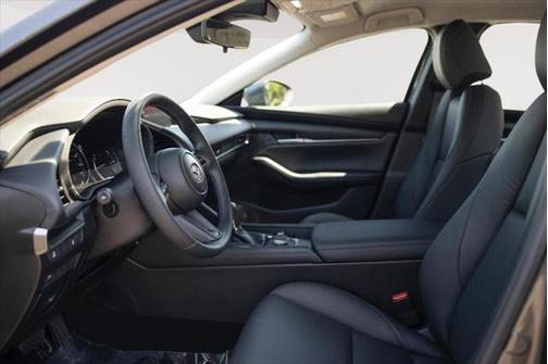 2022 Mazda Mazda3 FWD w/Select Package