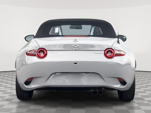 Aero Gray Metallic 2026 Mazda MX-5 Miata Grand Touring