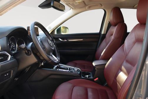 2023 Mazda CX-5 Carbon Edition