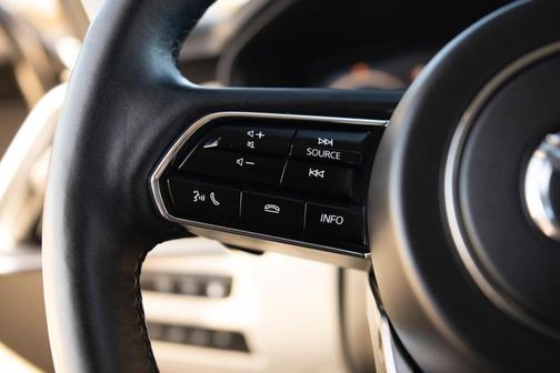 2024 Mazda CX-90 PHEV Premium Plus