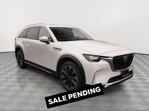 2024 Mazda CX-90 PHEV Premium