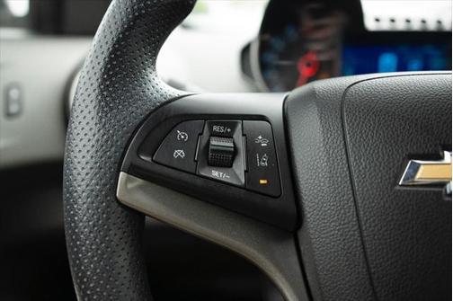 2016 Chevrolet Sonic LT