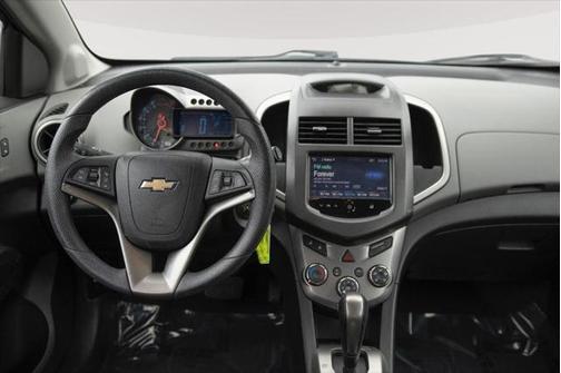 2016 Chevrolet Sonic LT