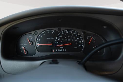 2002 Mazda B3000 DS