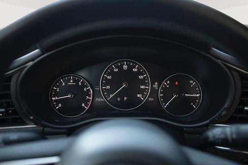 2023 Mazda Mazda3 FWD w/Preferred Package