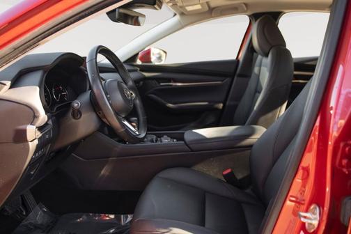 2023 Mazda Mazda3 FWD w/Preferred Package