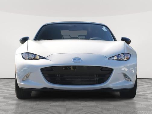2016 Mazda MX-5 Miata Sport