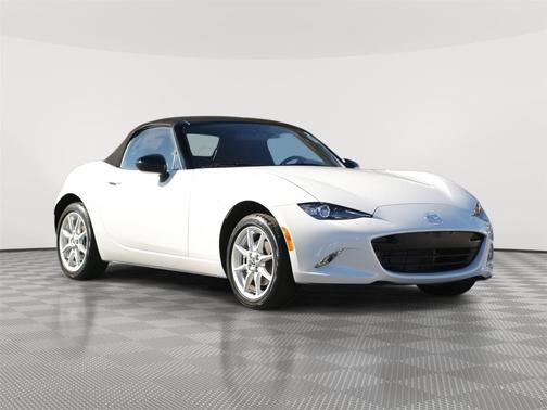 2016 Mazda MX-5 Miata Sport