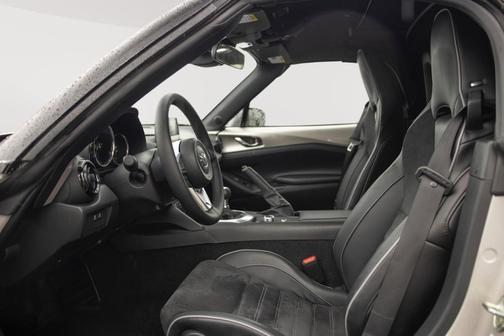 2023 Mazda MX-5 Miata Club