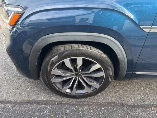2021 Volkswagen Atlas Cross Sport 3.6L V6 SEL R-Line
