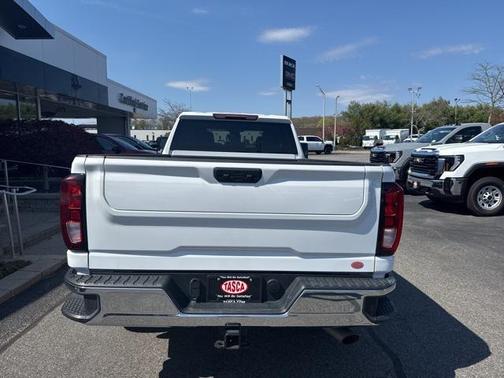2024 GMC Sierra 2500 SLE