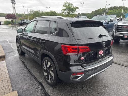 2024 Volkswagen Taos 1.5T SEL