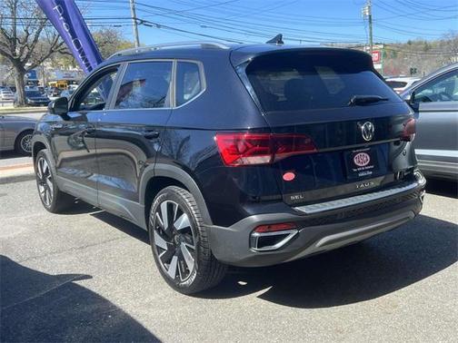 2024 Volkswagen Taos 1.5T SEL