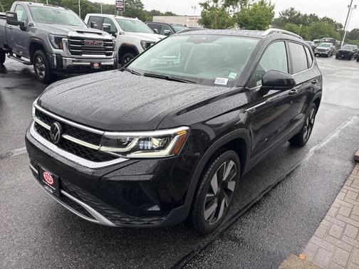 2024 Volkswagen Taos 1.5T SEL