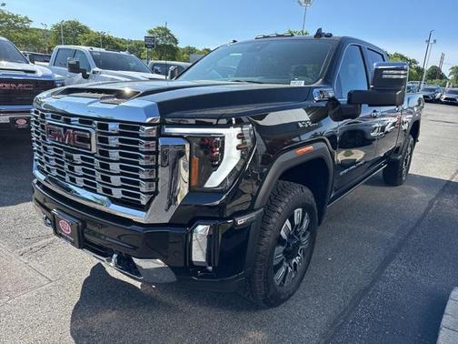 2025 GMC Sierra 2500 Denali