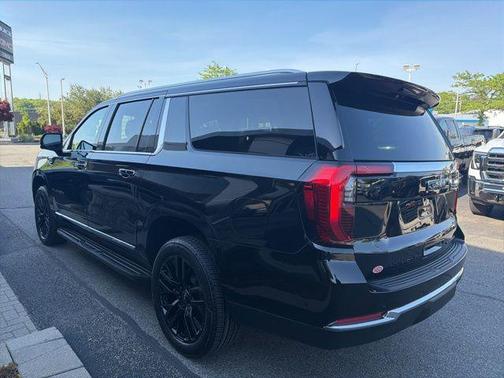 Onyx Black 2026 GMC Yukon XL 4WD Elevation