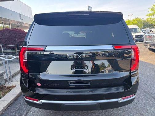 Onyx Black 2026 GMC Yukon XL 4WD Elevation