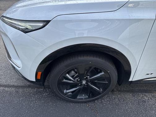 2025 Buick Envision Sport Touring AWD