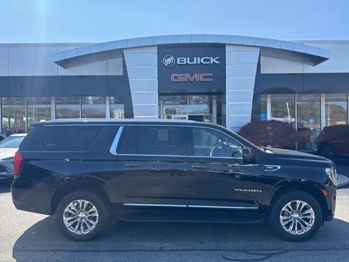 2023 GMC Yukon XL SLT