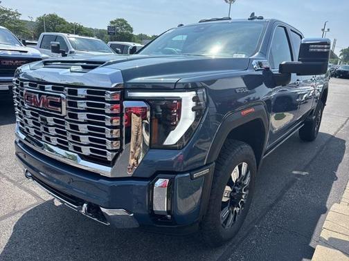 2025 GMC Sierra 2500 Denali