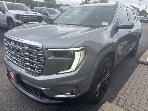 2025 GMC Acadia Denali